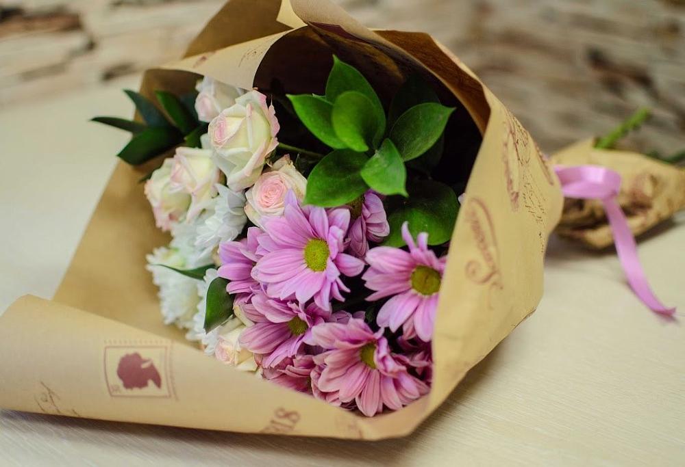 Букет цветов из: Розы и Хризантемы в Воротынец