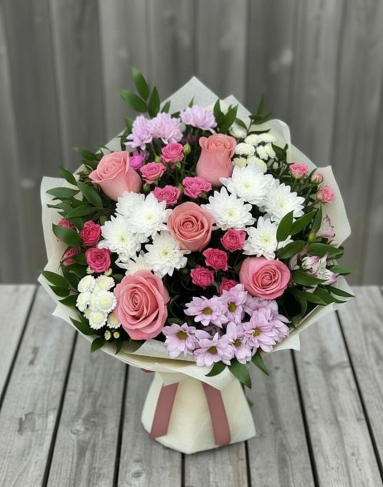 Букет цветов из: Альстромерии, Гвоздики, Розы и Хризантемы в Воротынец