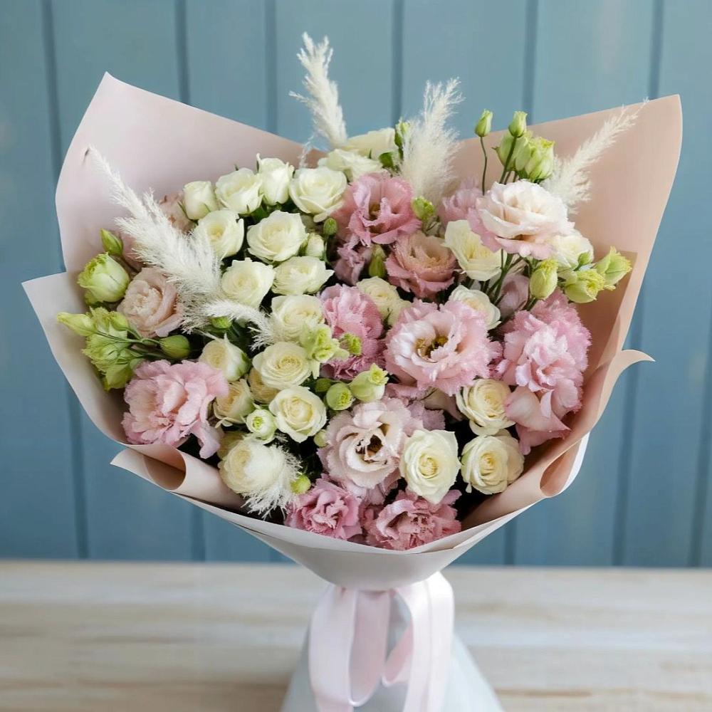 Букет цветов из: Альстромерии и Розы в Воротынец