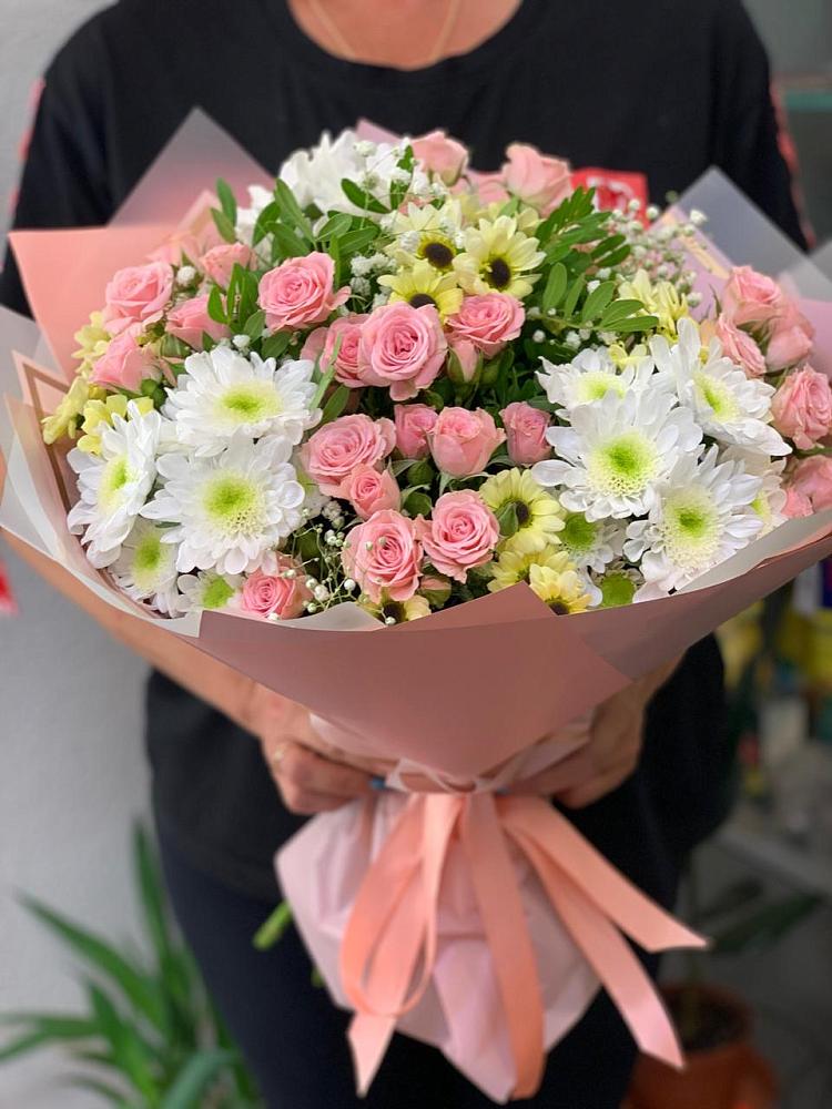 Букет цветов из: Розы и Хризантемы в Воротынец