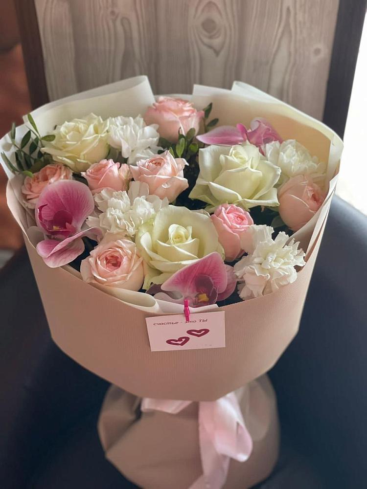 Букет цветов из: Орхидеи, Розы и Гвоздики в Воротынец