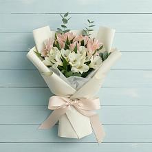Букет цветов из:  Альстромерии #REPLACE_PRED# Воротынец