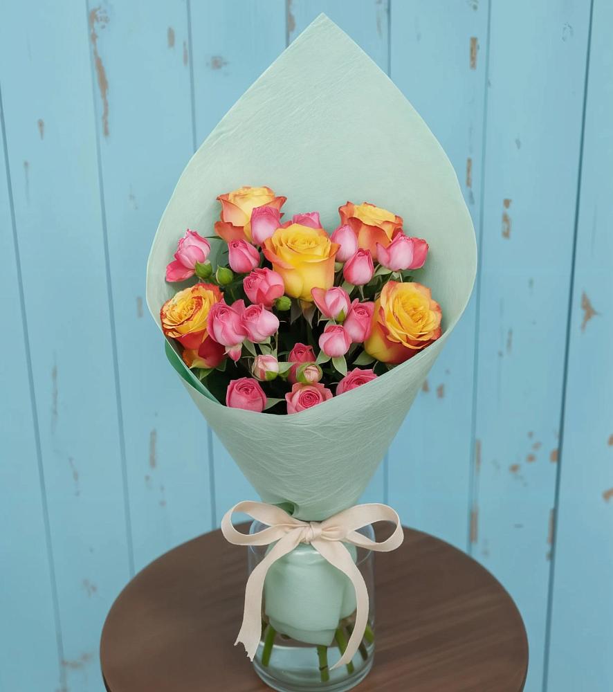 Букет цветов из: Розы в Воротынец