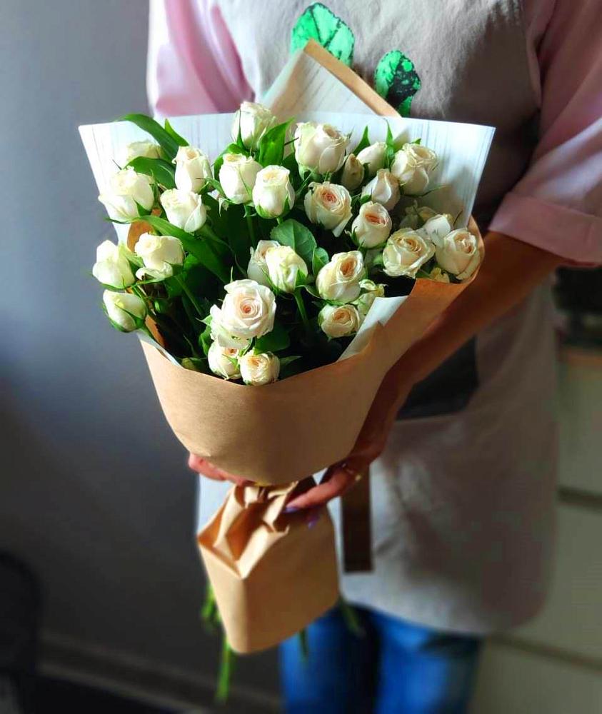 Букет цветов из: Розы в Воротынец