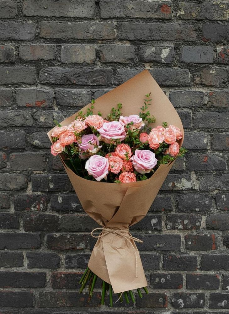 Букет цветов из: Розы в Воротынец