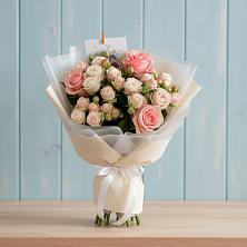 Букет цветов из:  Розы в Воротынец